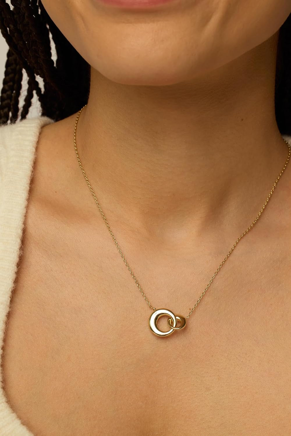 14K Gold Plated Dainty Interlock Pendant Necklace for Women | Circle Link Pendant Necklaces