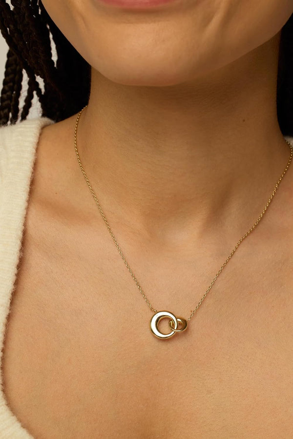 14K Gold Plated Dainty Interlock Pendant Necklace for Women | Circle Link Pendant Necklaces