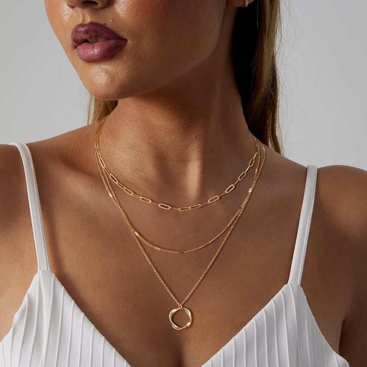 Gold Necklace for Women 14K Gold Chain Necklaces Dainty Layered Necklaces Simple Stackable Pendant Necklaces Herringbone Cuban Paperclip Chain Gold Choker Necklaces Gold Jewelry for Women