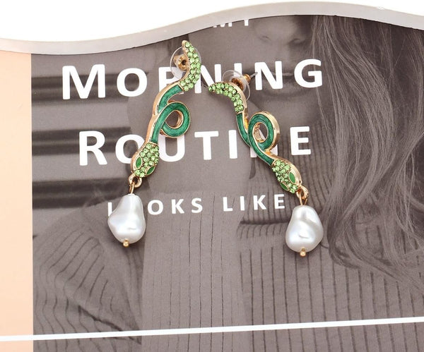 Baroque Pearl Snake Earrings, Serpent Dangle Earrings for Women, Bohemian Snake Animal Vacation Earrings, Cute Snake Statement Earrings Summer Boho Jewelry, Green Snake Drop Earrings for Ladies