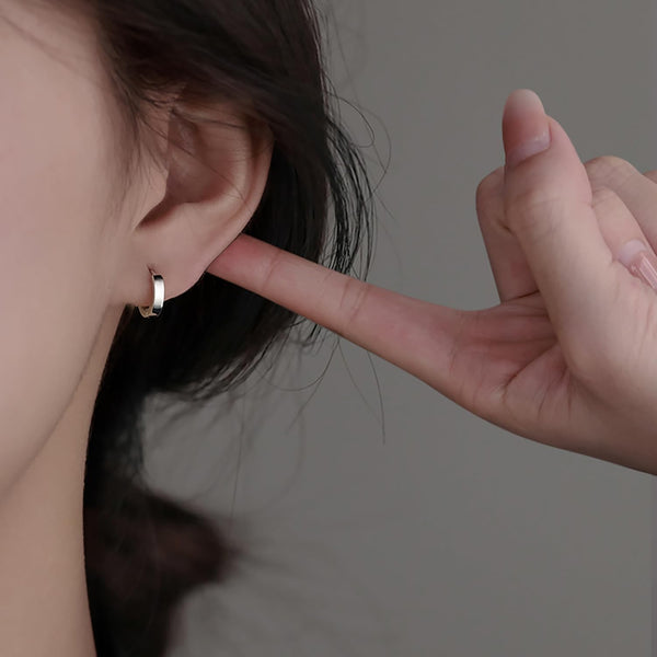 925 Sterling Silver Small round Hoop Earrings for Women Teen Girls Huggie Hoop Earrings Minimalist Hoop Earrings