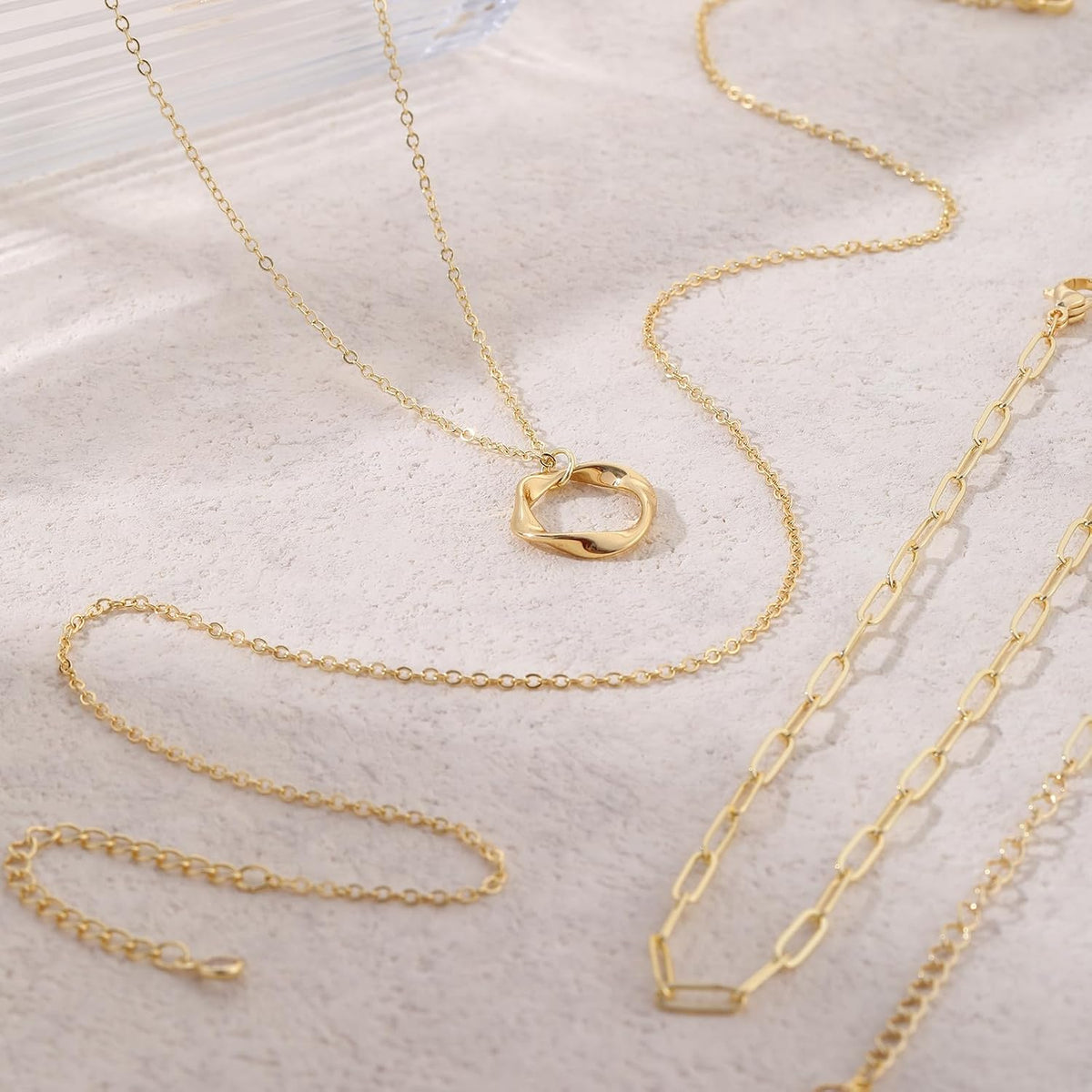 Gold Necklace for Women 14K Gold Chain Necklaces Dainty Layered Necklaces Simple Stackable Pendant Necklaces Herringbone Cuban Paperclip Chain Gold Choker Necklaces Gold Jewelry for Women