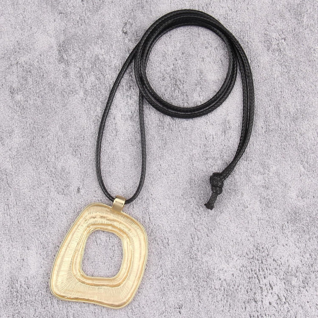 Boho Necklaces for Women Chunky Circle Necklace Bohemian Necklaces