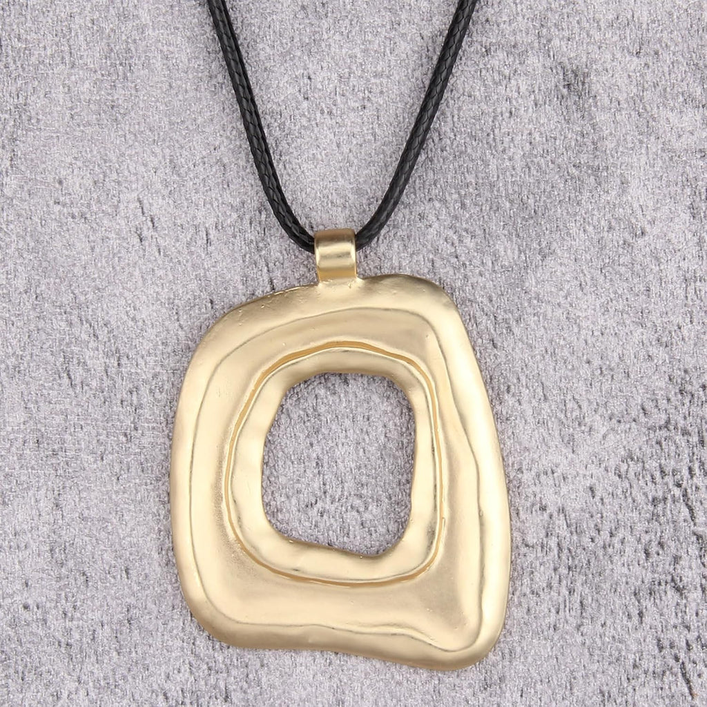 Boho Necklaces for Women Chunky Circle Necklace Bohemian Necklaces