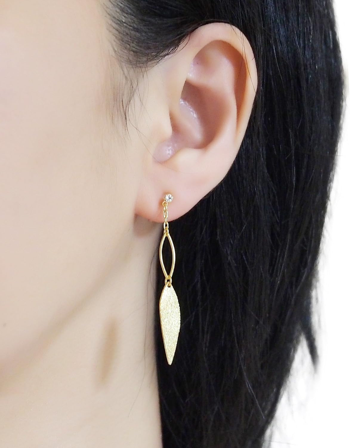 Women'S Hoop Leaf Dangle Invisible Clip on Earrings Gold Tone Non Pierced Earrings for Sensitive Ears, Comfy Trendy Dainty Fashion Clip Earrings Jewelry Birthday Gift