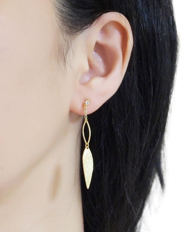 Women'S Hoop Leaf Dangle Invisible Clip on Earrings Gold Tone Non Pierced Earrings for Sensitive Ears, Comfy Trendy Dainty Fashion Clip Earrings Jewelry Birthday Gift