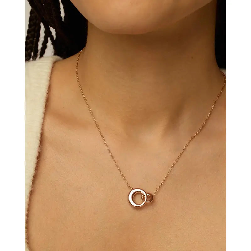 PAVOI 14K Gold Plated Dainty Interlock Pendant Necklace for Women | Circle Link Pendant Necklaces