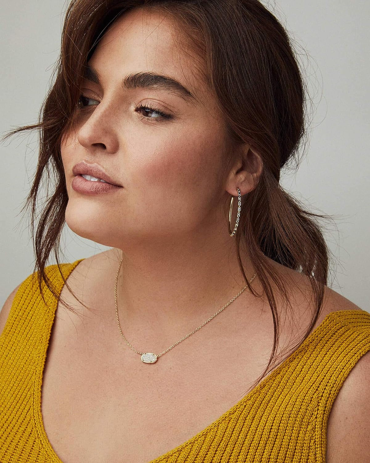 Kendra Scott Elisa Pendant Necklace for Women, Fashion Jewelry, 14K Gold-Plated