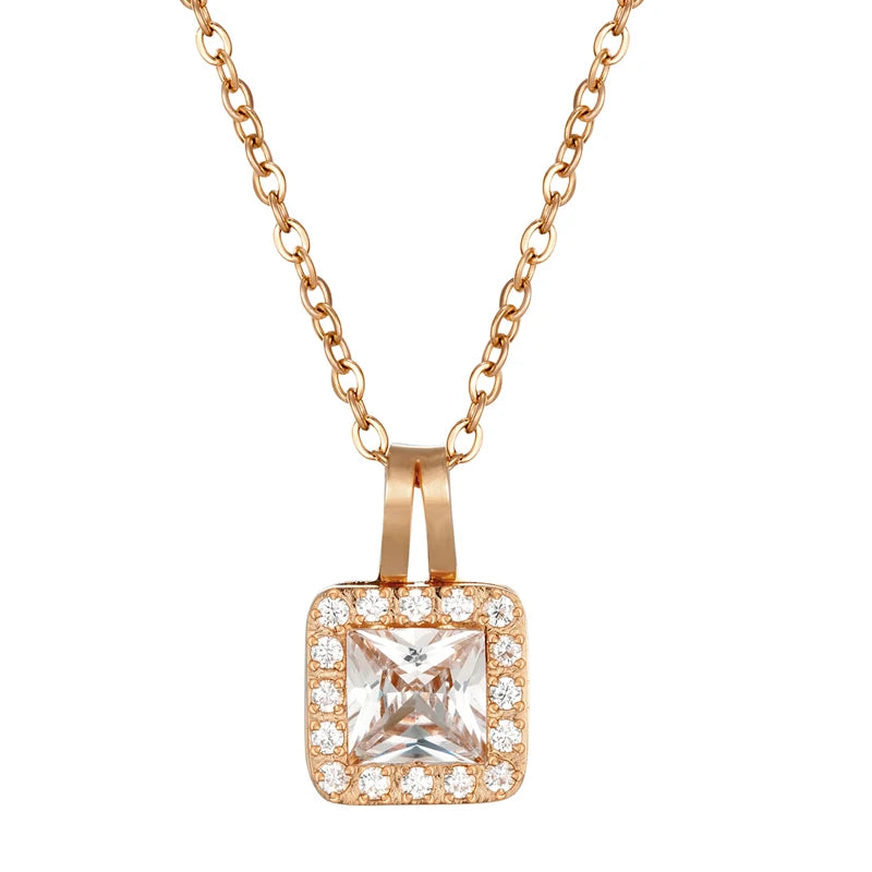 Small and Exquisite Super Shiny Crystal Pendant Necklaces Inlaid with a Circle of Zircon Titanium Steel Women Love Necklaces